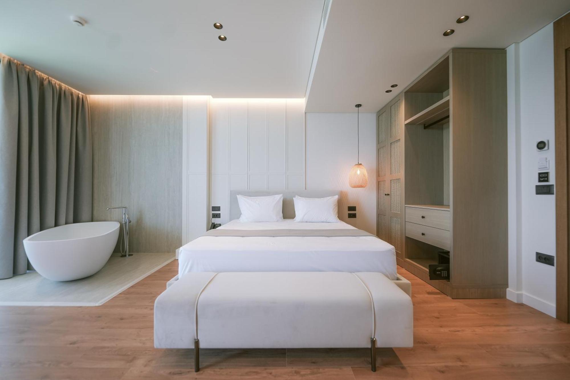 Euro Hotel Ksamil Bagian luar foto