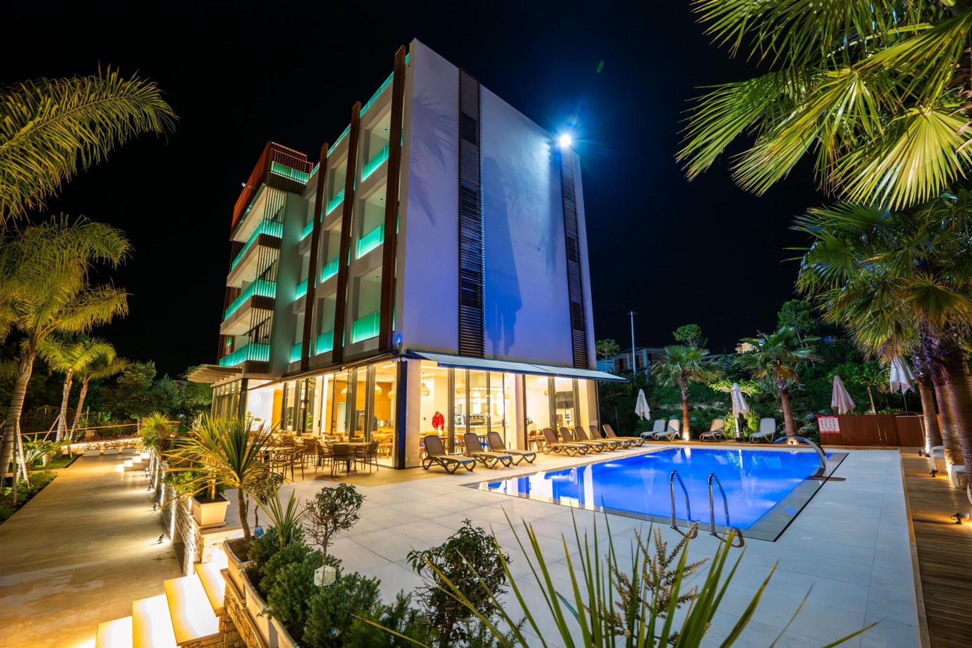 Euro Hotel Ksamil Bagian luar foto