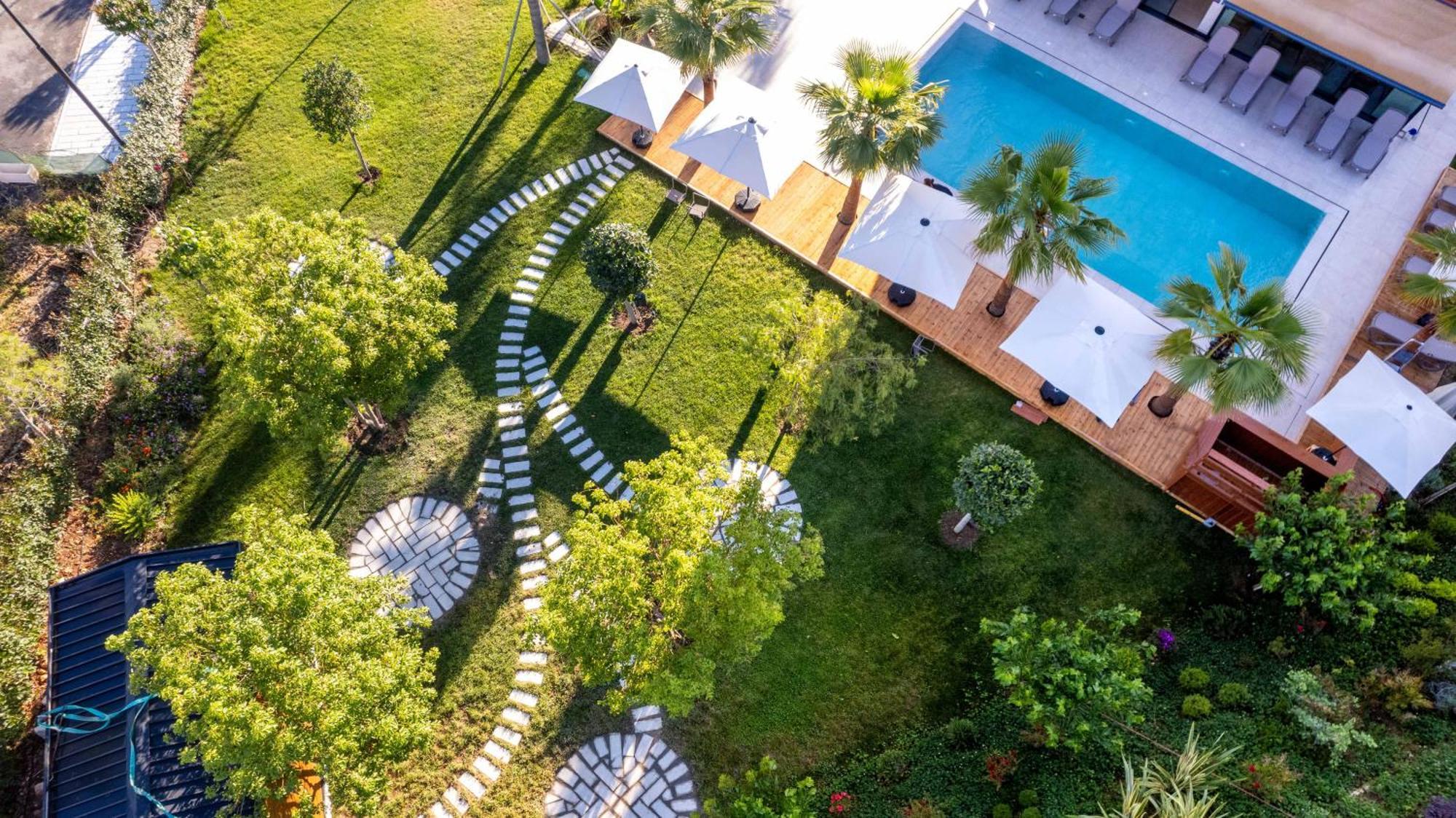 Euro Hotel Ksamil Bagian luar foto
