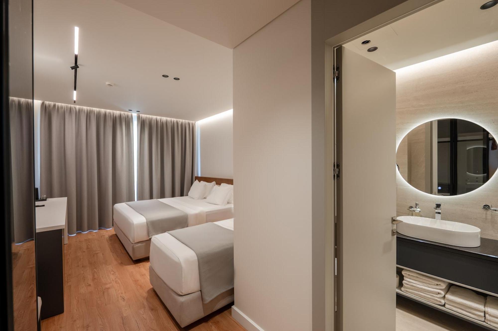 Euro Hotel Ksamil Bagian luar foto