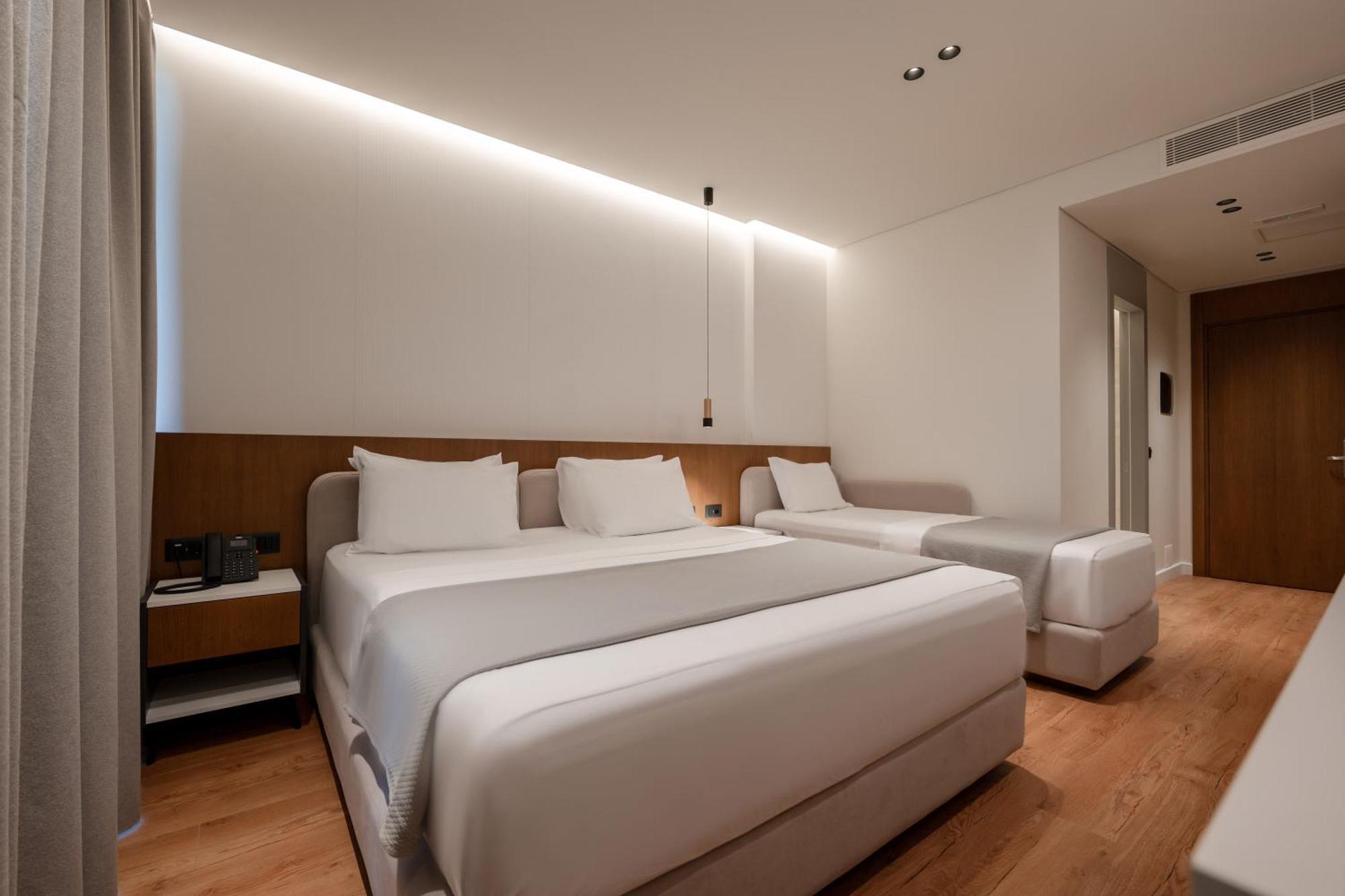 Euro Hotel Ksamil Bagian luar foto