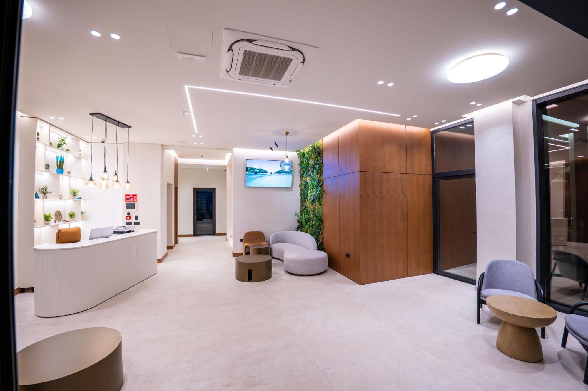 Euro Hotel Ksamil Bagian luar foto